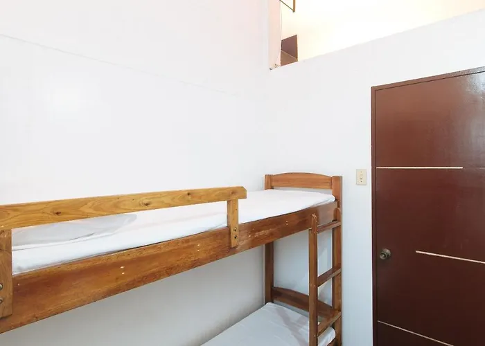 Dreiven Residences Sta. Mesa Hotel *